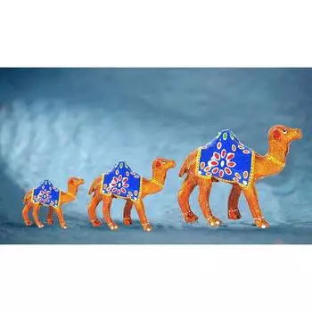 Handmade Paper Mache Camel Showpiece for Home Decor (Set of 3, Golden)