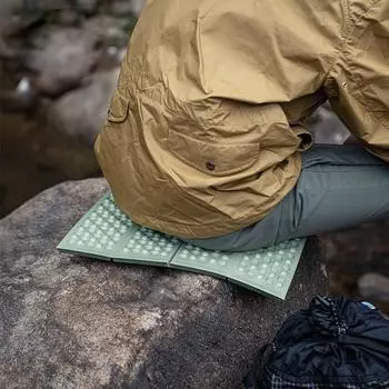 Hiking Camping Mat Ultra-light Folding Mini Mat Portable Foldable Picnic Mat Tent Sleeping Mat Outdoor Hiking Beach Mat красный