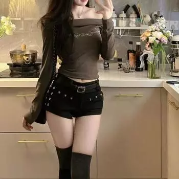 Hot Girl Y2k Узкие винтажные джинсовые шорты Женские сексуальные уличные ретро брюки с низкой посадкой Модные джинсы с заклепками в стиле гранж Летние брюки XS чёрный