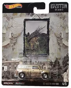 Hot Wheels 67 Austin Van 45 Gold