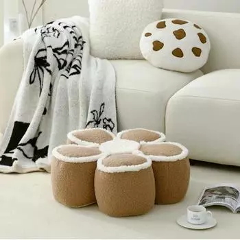 Ins Style Nordic Fafa Flower Cushion Home Floor Living Room Leg Stool Cute Dish Pillow Трехмерное сиденье Pier 45cm0.54kg