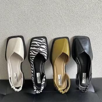 Internet celebrity bag head sandals women s 2025 spring and summer new French retro flat bottom square head single shoes niche sandals ins tide 35