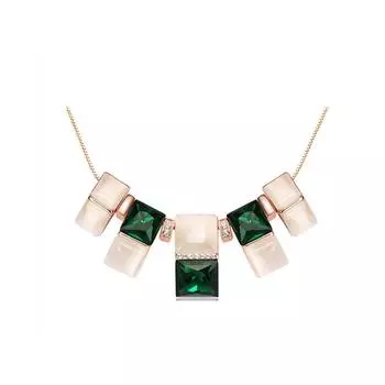 IUHA Necklace Austrian cubic zirconia [Impact Gingham] (peridot)