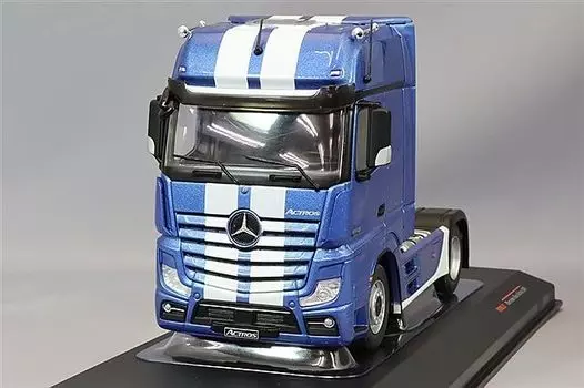 Ixo Actros MP4 Синий металлик 1/43 Mercedes-Benz