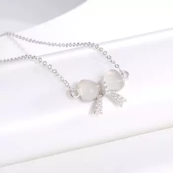 Изысканное ожерелье-бантик из белого халцедона 925 пробы, женское, нежное, легкое, роскошное, чувственное, цепочка на шею, цепочка на ключицу 925 Silver