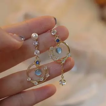 Изысканные асимметричные серьги-капли с жемчугом и Луной для женщин, корейские модные серьги с цирконами и бабочками, цветы, свадебные украшения