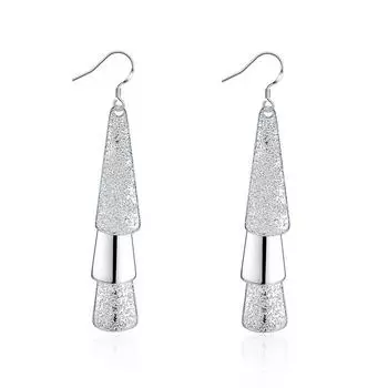 Japanese and Korean Fashion Sequin Leaf Earrings Earrings Earrings Exquisite Silver Earrings