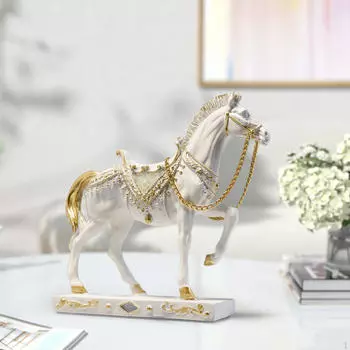 Элегантная фигурка лошади для домашнего декора белый