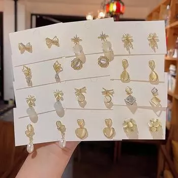 «Элегантные серьги с кошачьим глазом и жемчугом: Серебро 925 пробы, женский стиль, легкая роскошь.