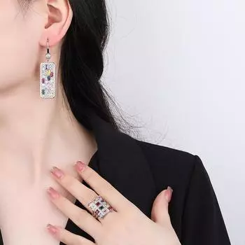 Ювелирные изделия Серьги Кольцо Комплект Тяжелая промышленность Полный бриллиант Квадратные серьги Преувеличенные красочные ювелирные изделия Кольцо