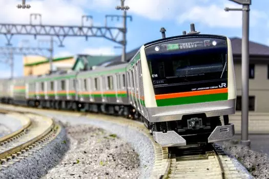 KATO N Gauge E233 Series 3000 Line Tokaido Ueno Tokyo Line Дополнительный набор A 4 вагона Железнодорожная модель поезда 10-1268
