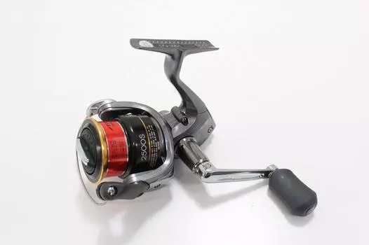 Катушка SHIMANO 14 Sahara 2500S
