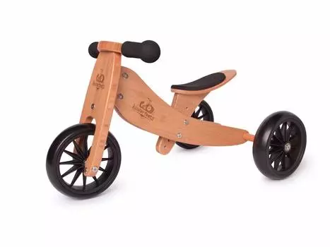 Kinderfeets Tiny Tot 2in1 Деревянный велосипед Доступно в более чем 20 странах мира Соответствует 4 стандартам безопасности Регулируемые шины сиденья Для возраста