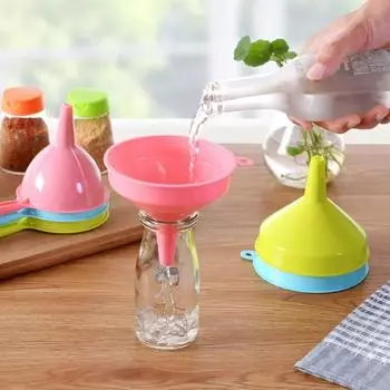 Kitchen Funnels Multipurpose Plastic New Kitchen Utensils Long-handled New Utensilss Kitchen Tool Random Color