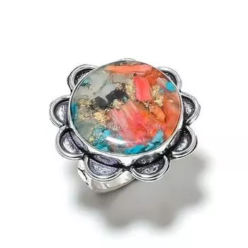 Кольцо из серебра 925 пробы с натуральным колючим камнем-устрицей, размер 8 Q7s87