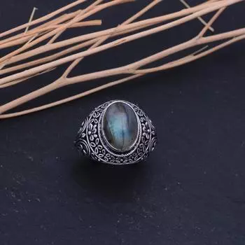 Кольцо из серебра 925 пробы с натуральным лабрадоритом, размер 7,75 O0w46