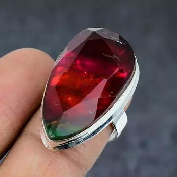 Кольцо из серебра 925 пробы с натуральным аммолитом, размер 8 Z4y91