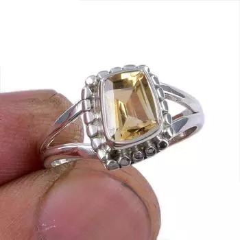 Кольцо из серебра 925 пробы с натуральным цитрином, размер 5,5, c1j17