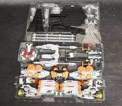 Комплект бронированных деталей для DX Chogokin Siegfried Melders Web Store VF-31S (машина Арада) (Тамасии ограниченный)