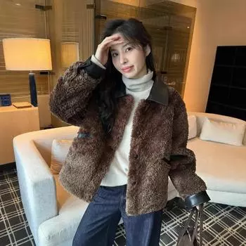 Korean version of loose temperament and thin contrast color lapel design small fragrant style imitation fur integrated short coat One size абрикосовый