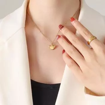 Корейское ожерелье с подвеской Feeling Wings от Xiaoxiangfeng Niche Design, геометрическая позолоченная цепочка на ключицу из титановой стали