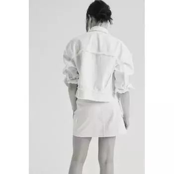 Короткая джинсовая куртка HM кремового цвета