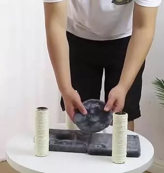 Кошачье дерево для домашних кошек. Современная башня для кошек с когтеточками из сизаля. Кошачья квартира с плюшевой жердочкой. Лестница для лазания и свисающий мяч. Мебель для кошек. темно-серого