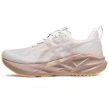 Кроссовки ASICS Novablast 5 Белый Палевый (Женский)(1012B765-102) 37.5