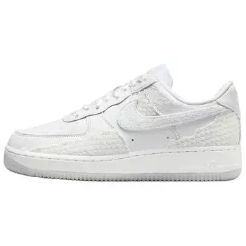 Кроссовки женские Nike Air Force 1 Low Chinese New Year белые HV6011-111 39