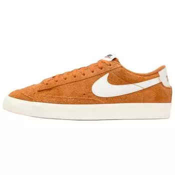 Кроссовки женские Nike Blazer Low 77 Monarch оранжевые, кокосово-молочные, темно-русые FQ8060-801 40