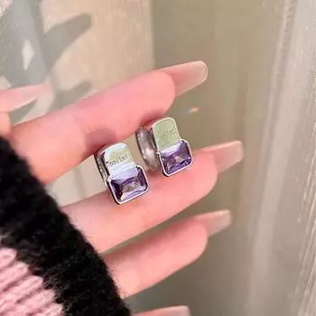 Квадратный бриллиант Goodluck Ear Buckle Purple Diamond Lucky Ear Ring Heavy Industry Design Sense High-end