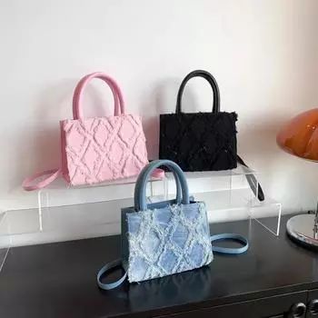 Large capacity tote bag women s 2024 new handbag niche foreign style diamond commuter shoulder messenger bag tide чёрный