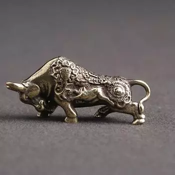 Латунная статуэтка для боя быков, настольные украшения, китайский зодиак, удача, бык, фигурки, миниатюры, креативный брелок на удачу, подвеска