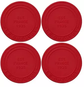 Le Creuset Silicone Pack of Cherry Heat Cold Drinks Japanese Coasters, 4, Red, Resistant, Resistant, Non-Slip [Authorized Product]