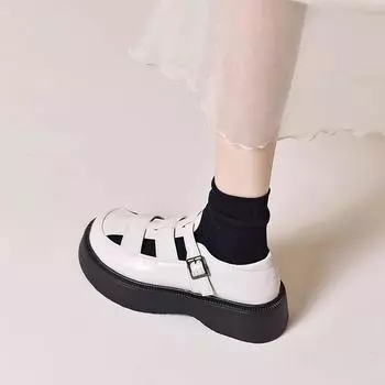 Leather platform sandals women s summer wear 2025 new spring women s versatile woven hollow bag head Roman sandals 35