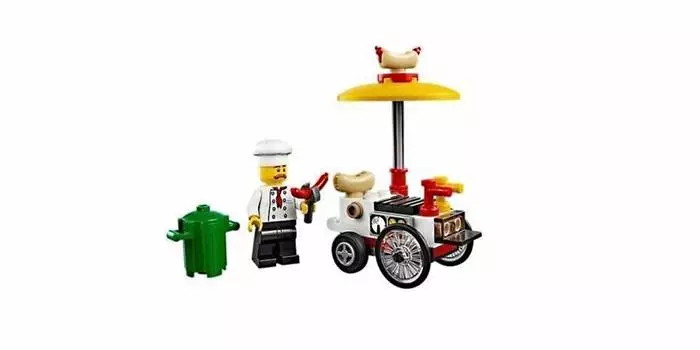 Lego City Hot Dog Cart and Clerk in bag (30356)