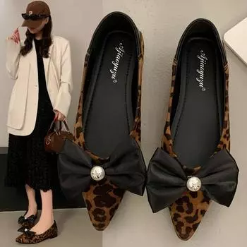 Leopard print shallow mouth single shoes women s 2025 winter new temperament gentle flat beanie shoes bow pointed low heels 35 чёрный