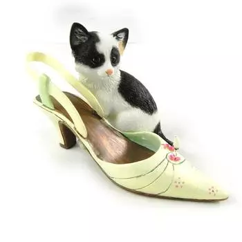 Les Trsors De Lily [H3809] - Статуэтка из смолы Cat Mode зеленого цвета - 10. 5x7. 5х7. 5см