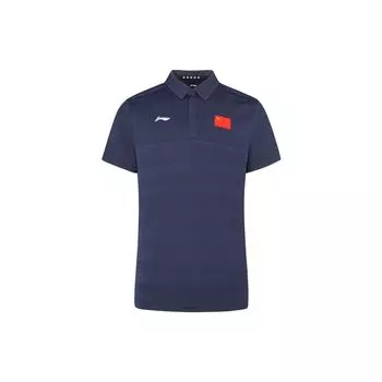 Li-Ning Мужская рубашка поло с коротким рукавом и принтом в виде национального флага и букв синего цвета APLS231-1 L