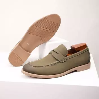Light color loafers men s casual leather shoes men s British style business leather beanie shoes anti-velvet fashion large size 40 хаки