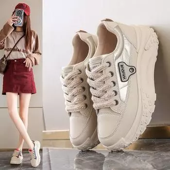 Lightweight soft-soled sports shoes 2025 new women s shoes spring explosion leisure travel fashion breathable thick-soled dad shoes 35