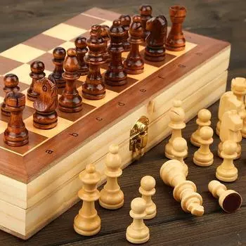 Магнитный деревянный складной набор шахмат, валяная игровая доска 24 см * 24 см, внутреннее хранение, подарок для взрослых и детей, семейная игра, шахматная доска