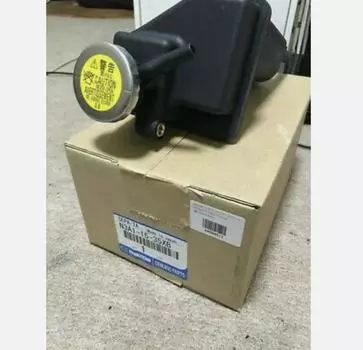 MAZDA Genuine RX-7 1993-2002 Coolant Air Separator Tank N3A1-15-35XB