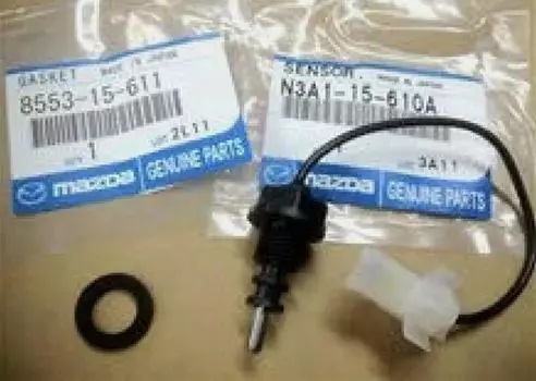 Mazda RX-7 FD3S 13B Water Engine Coolant Level Sensor & Gasket OEM Genuine P