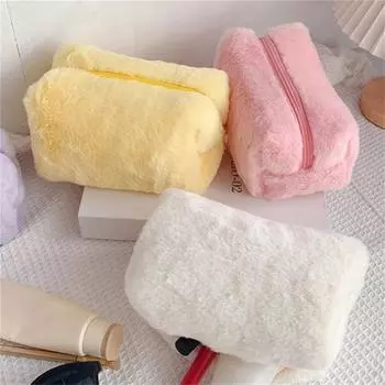 Меховые косметички для женщин, мягкая дорожная косметичка-органайзер, чехол для макияжа для молодых девушек, необходимые вещи, 1 шт., однотонные сумки