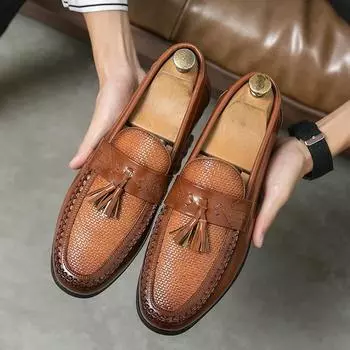 Men Handmade Casual Shoes Slip-On Luxury Brand 2024 Mens Loafers Moccasins Breathable Retro Driving Shoes Men Tassel Moccasins 38 чёрный