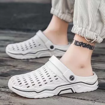 Men s shoes 2025 summer new outdoor two-wear trendy casual and versatile beach shoes, one foot on the feeling of hole shoes 39