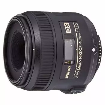 Микрообъектив Nikon с одним фокусом DX Micro NIKKOR 40 мм только для формата Nikon DX AF-S f/2.8G