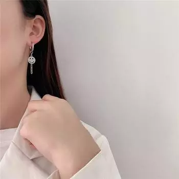 Милые серьги-кольца в корейском стиле с улыбкой на лице, серьги-кольца для милых девушек и женщин, ювелирные аксессуары для пирсинга ушей серебряный