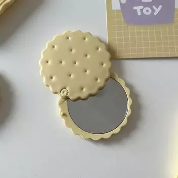 Mini Biscuit Hand-Held Mirror Cheese Biscuit Design Portable Biscuit Make-Up Mirror Plastic Cute Biscuit Pocket Mirror Women